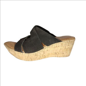 Born Rosa Wedge Slides Size 8M